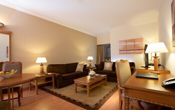 Crowne Plaza Dubai