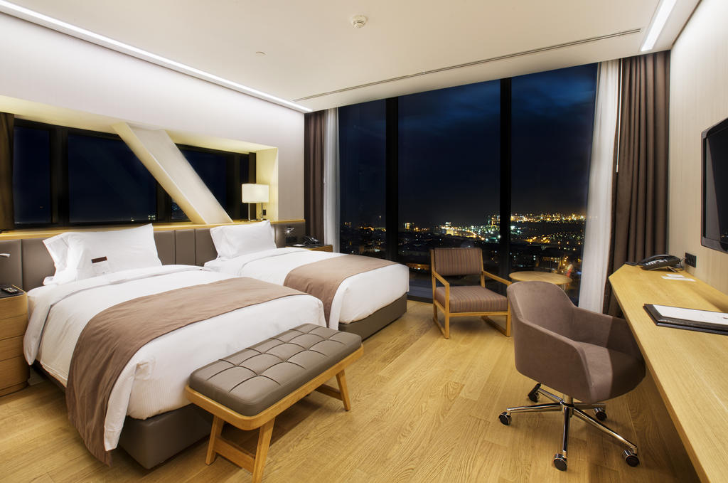 DoubleTree by Hilton Hotel Istanbul - Avcilar