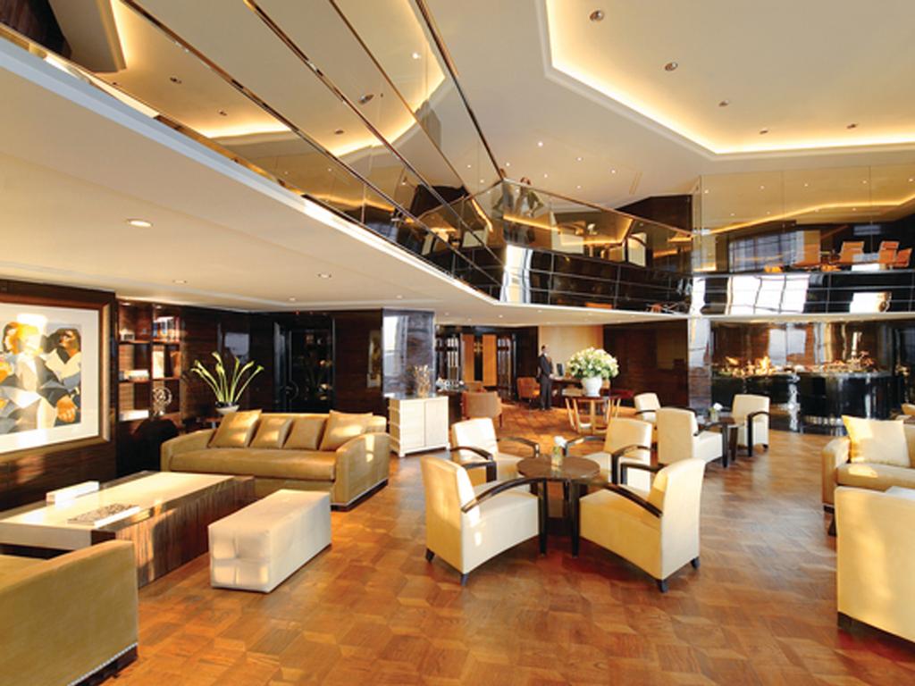 Fairmont Nile City Hotel, Cairo