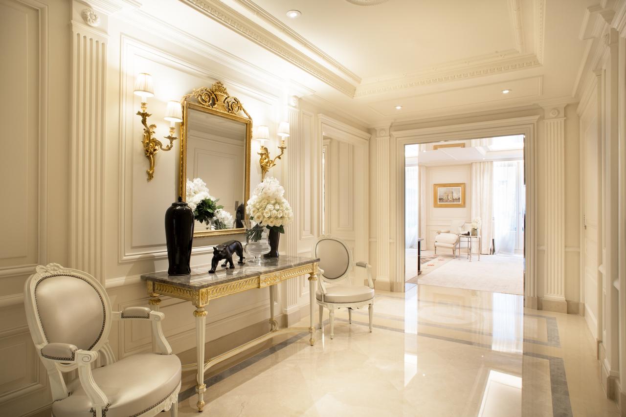 Four Seasons Hotel George V, Paris