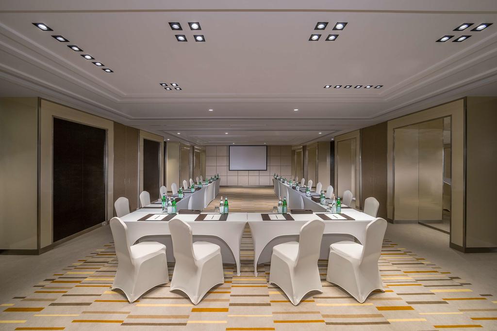 Hyatt Regency Dubai Creek Heights