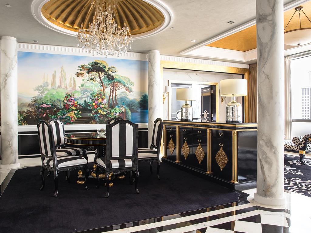 Jumeirah Emirates Towers Hotel