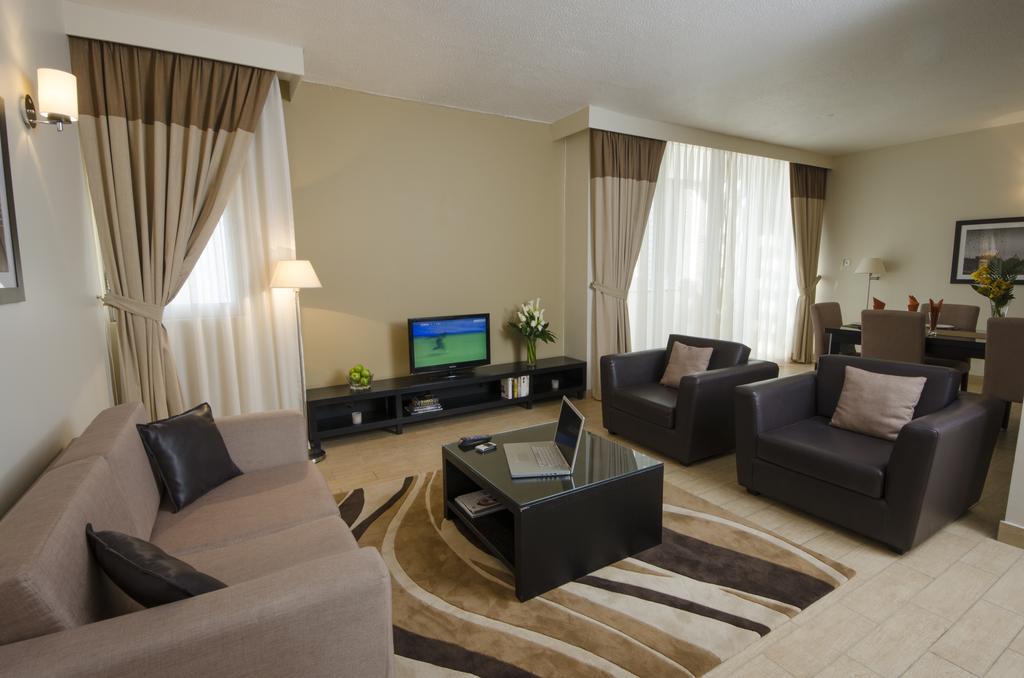 Jumeirah Living World Trade Centre Residence