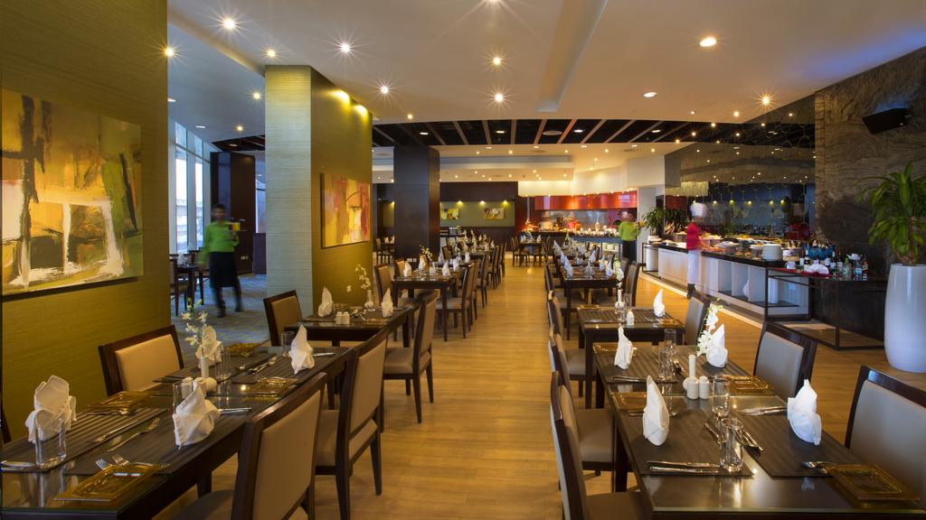 M Hotel Downtown by Millennium