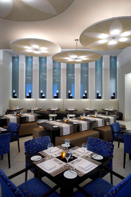 Hotel Novotel Dubai Deira City Centre