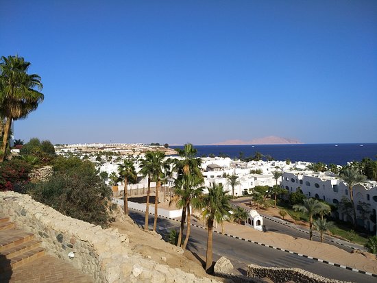 Domina Oasis Hotel & Resort