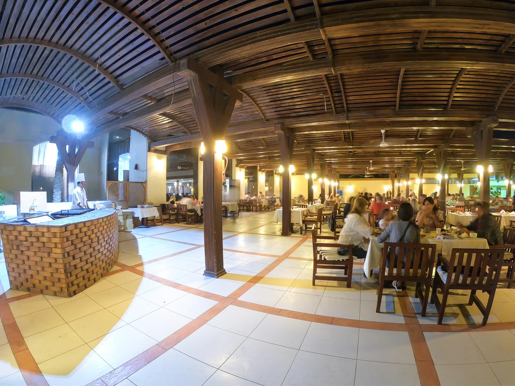 Regency Plaza Aqua Park & Spa Resort