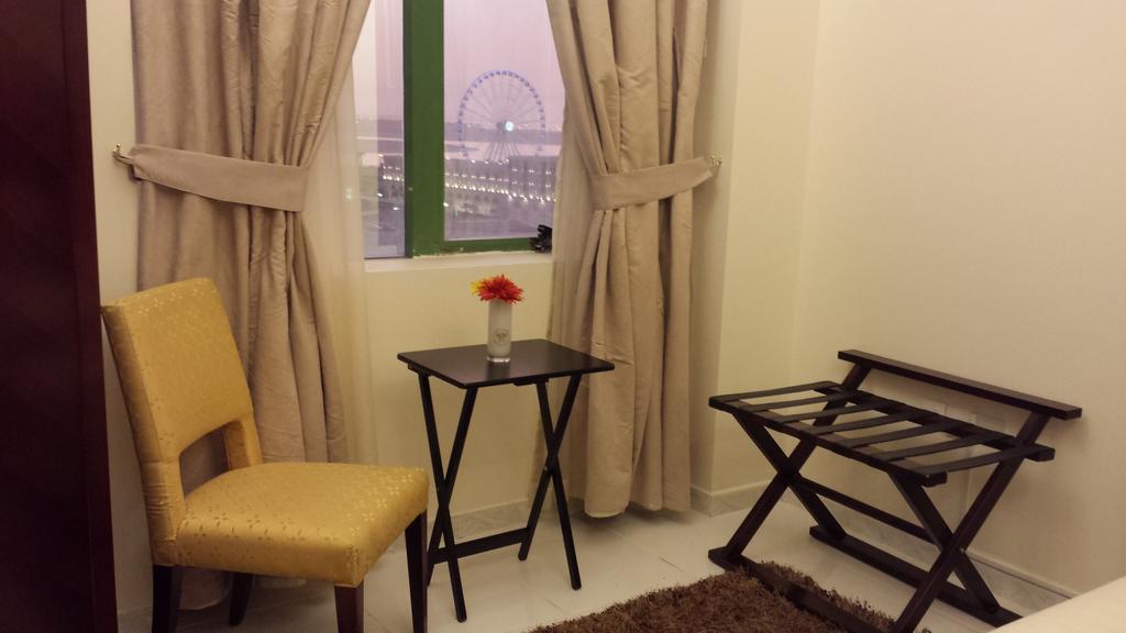 Royal Crown Suites