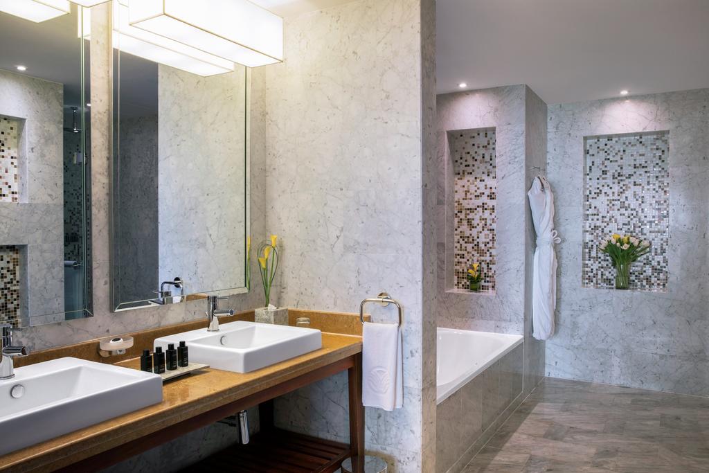 Amwaj Rotana, Jumeirah Beach - Dubai
