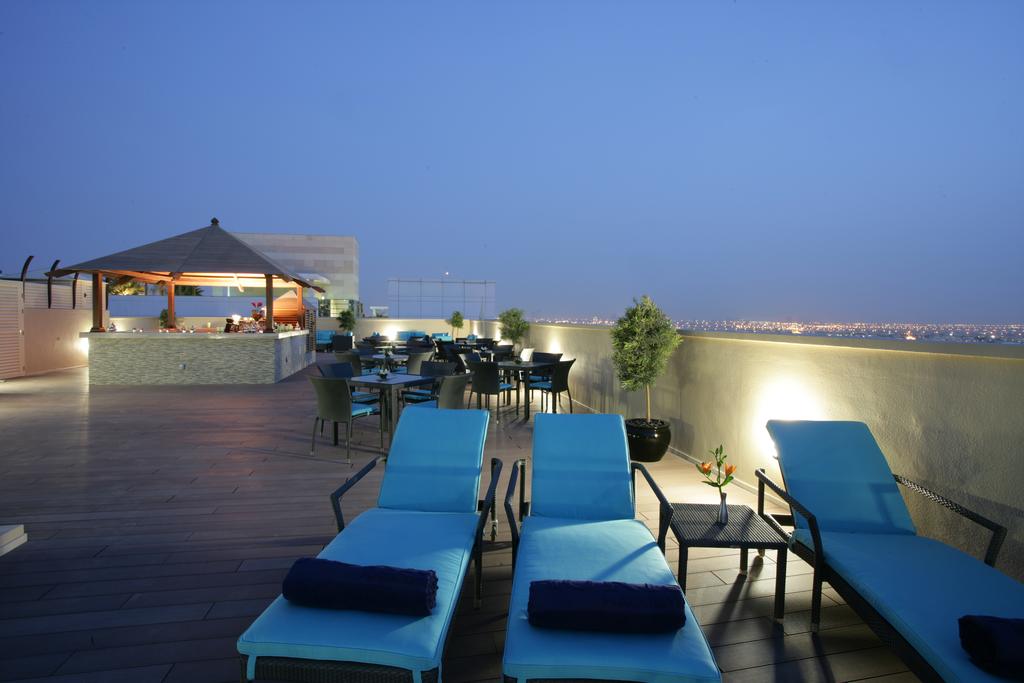 Auris Plaza Hotel