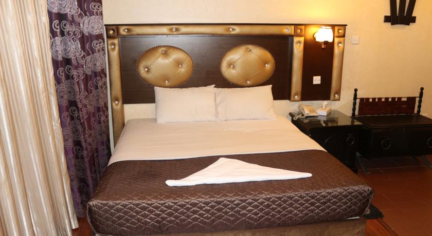 OYO 151 Hafez Hotel Apartment by Gemstones