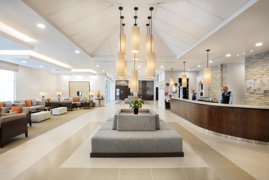 Holiday Inn Express Dubai-Safa Park
