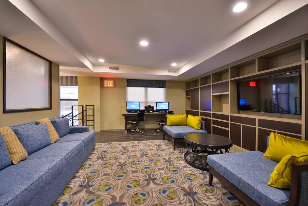 Holiday Inn New York JFK Airport