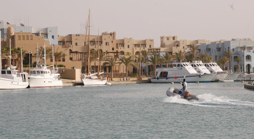 Marina Lodge at Port Ghalib