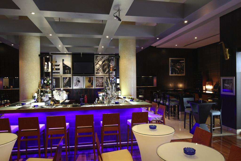 Hotel Novotel World Trade Centre Dubai