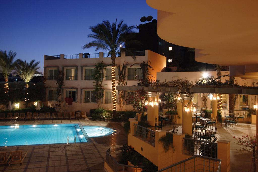 Sea Garden hotel