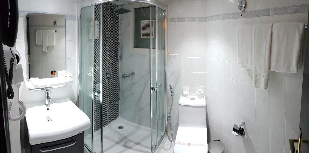 Jawhara Metro Hotel Dubai