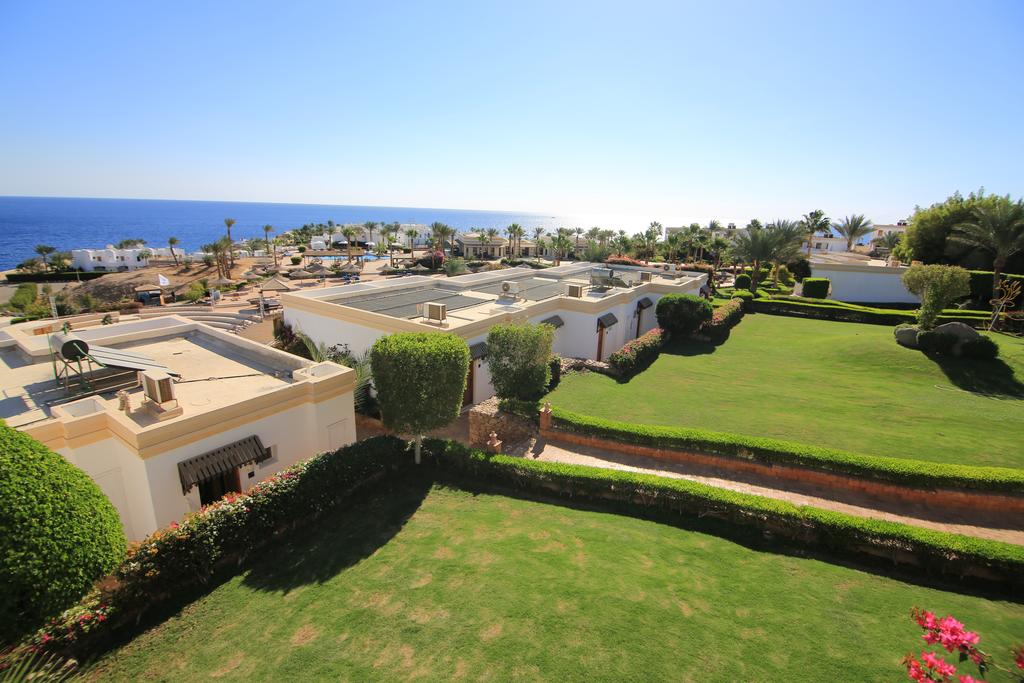 Club Reef Hotel