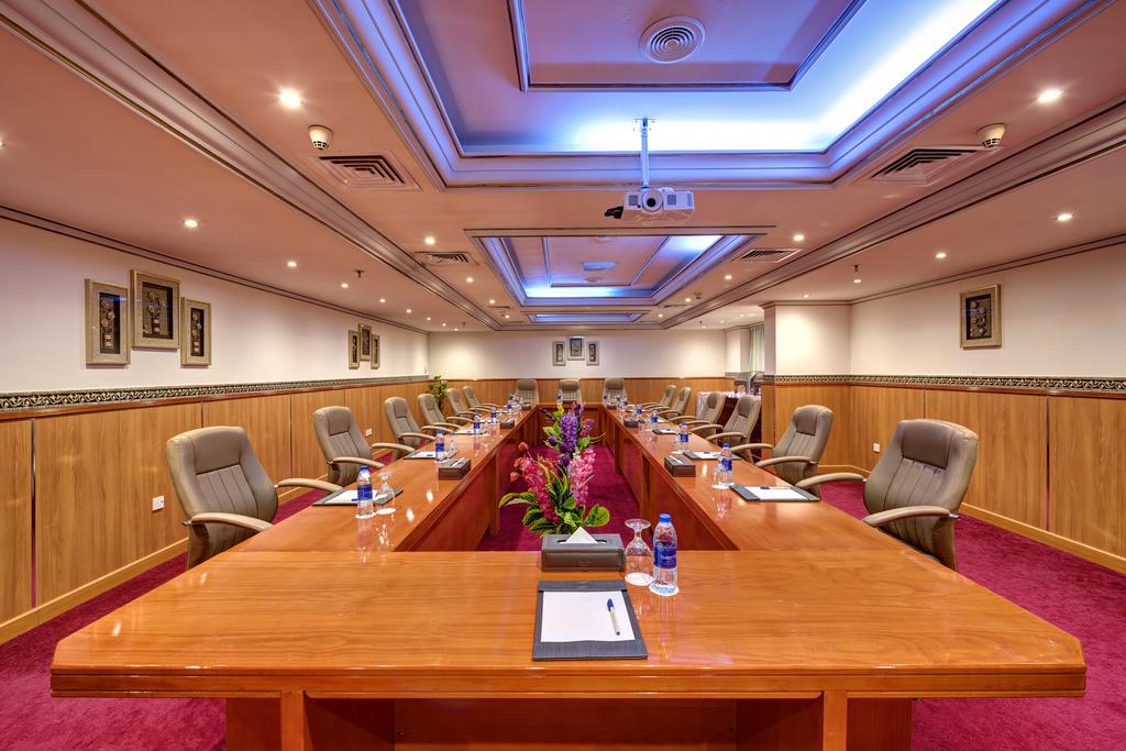Comfort Inn Hotel Deira