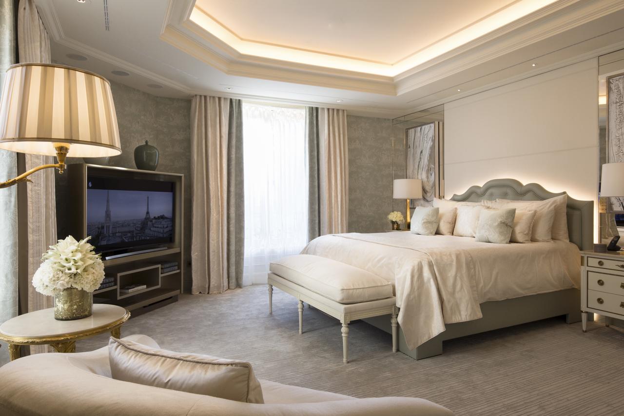 Four Seasons Hotel George V, Paris