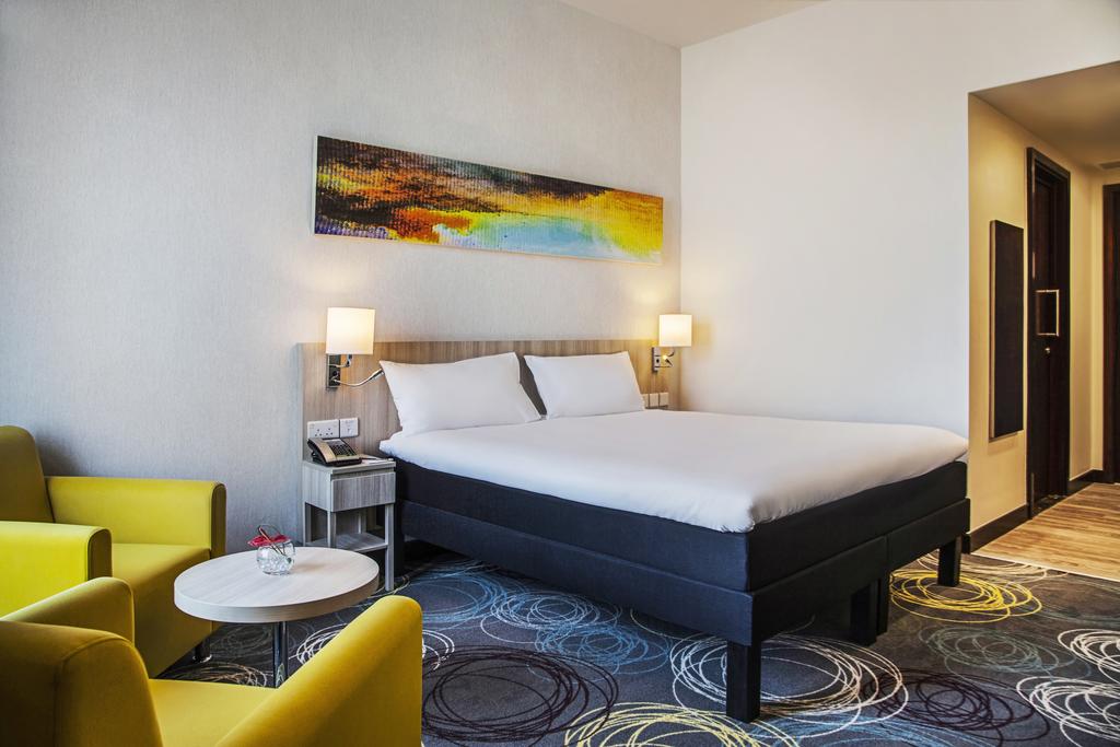 Hotel Ibis Styles Dragon Mart Dubai