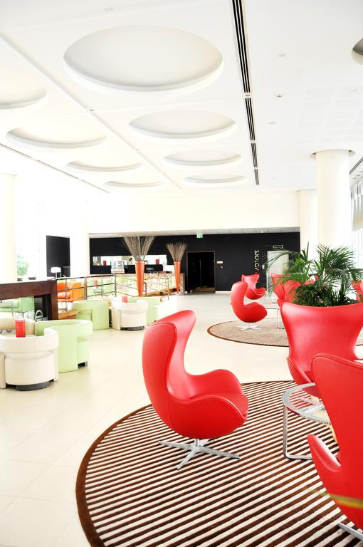 Ibis World Trade Centre Dubai Hotel