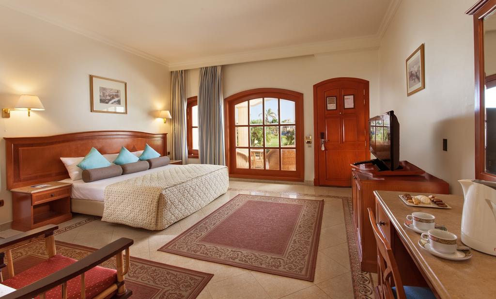 Jolie Ville Golf & Resort
