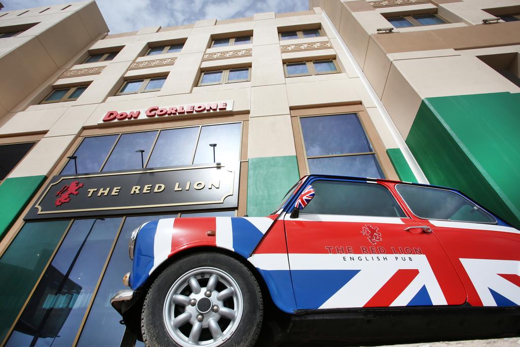 Metropolitan Hotel Dubai