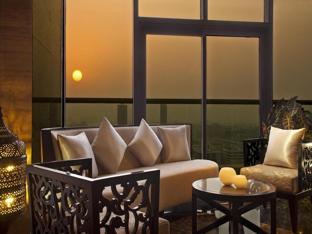Park Regis Kris Kin Hotel