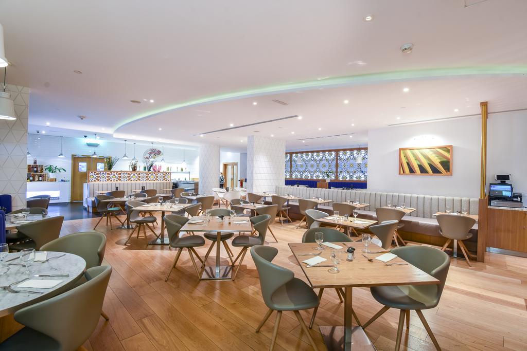 Premier Inn Dubai International Airport Hotel