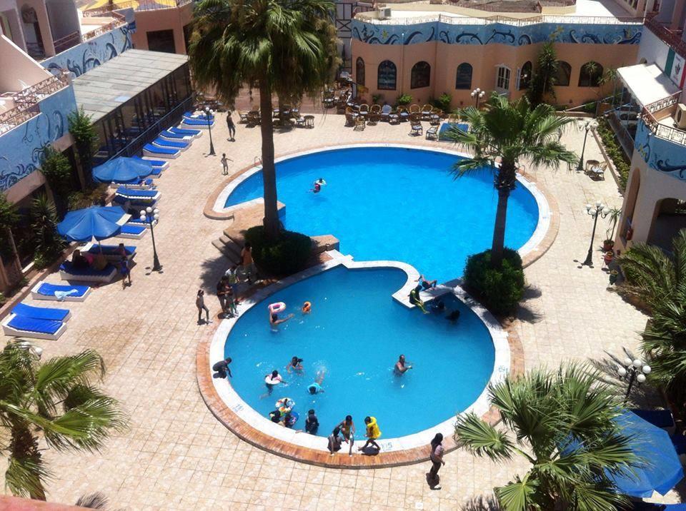 Empire Hotel