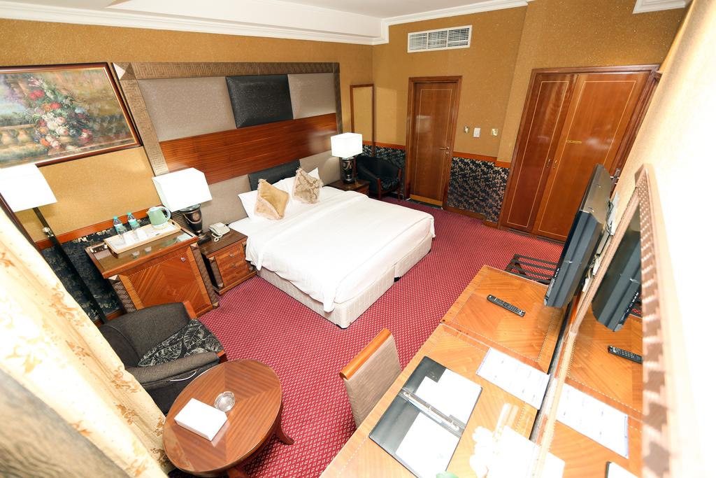Delmon Hotel