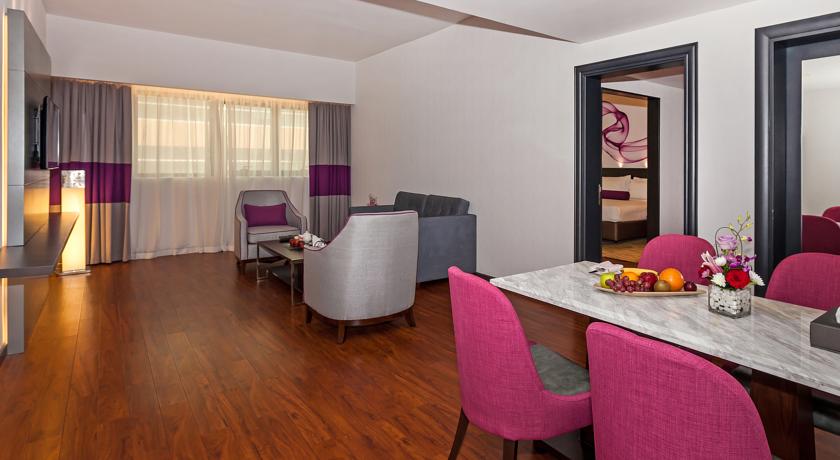 Flora Grand Hotel