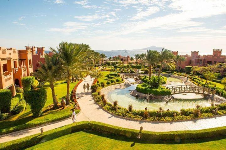 Charmillion Sea Life Resort