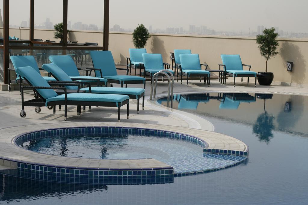 Auris Plaza Hotel