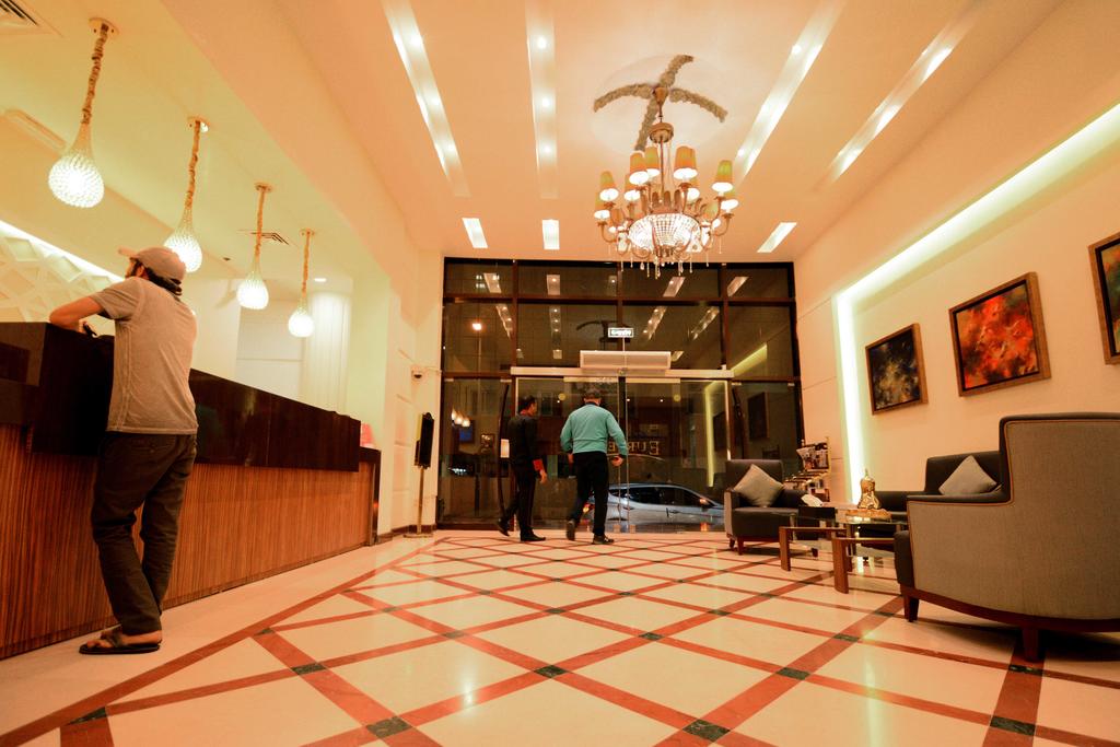 Eureka Hotel
