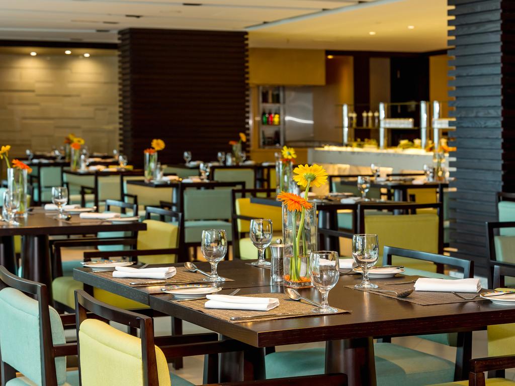 Flora Creek Deluxe Hotel Apartments