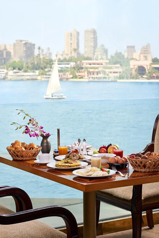 Grand Nile Tower Hotel