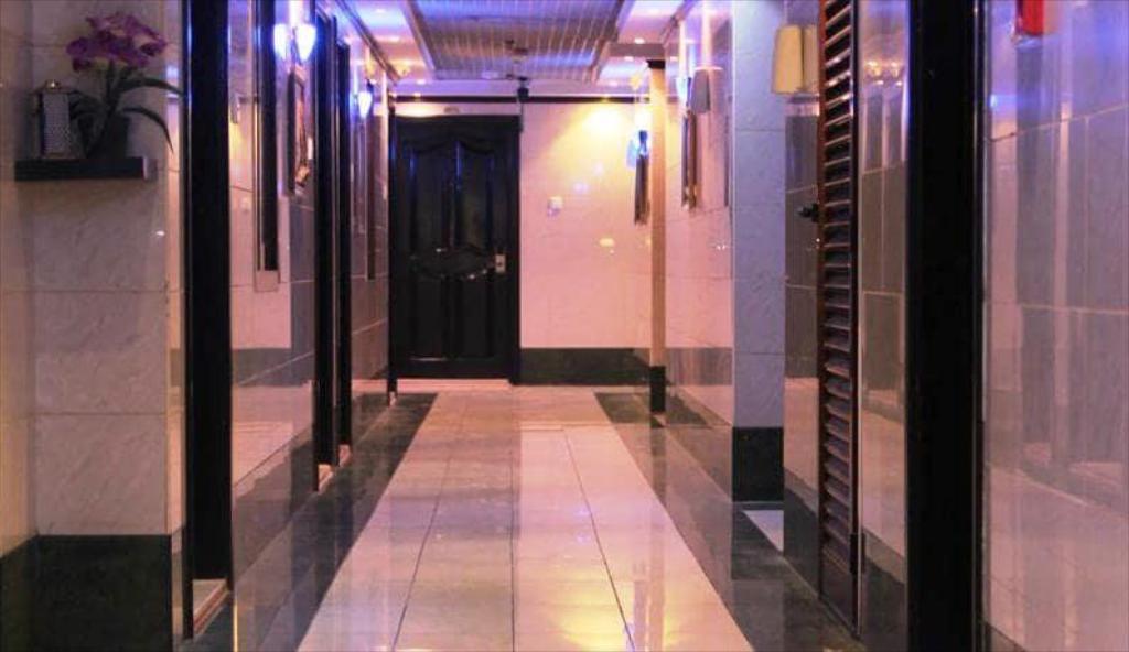 OYO 151 Hafez Hotel Apartment by Gemstones