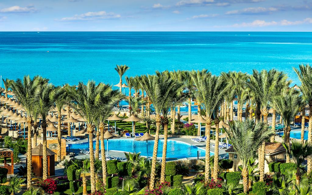 Hawaii Riviera Aqua Park Resort