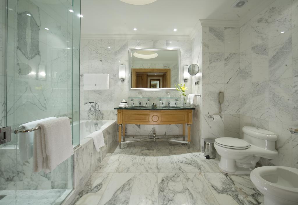 Le Royale Collection Luxury Resort