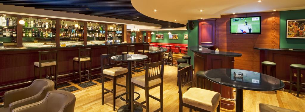 Park Regis Kris Kin Hotel