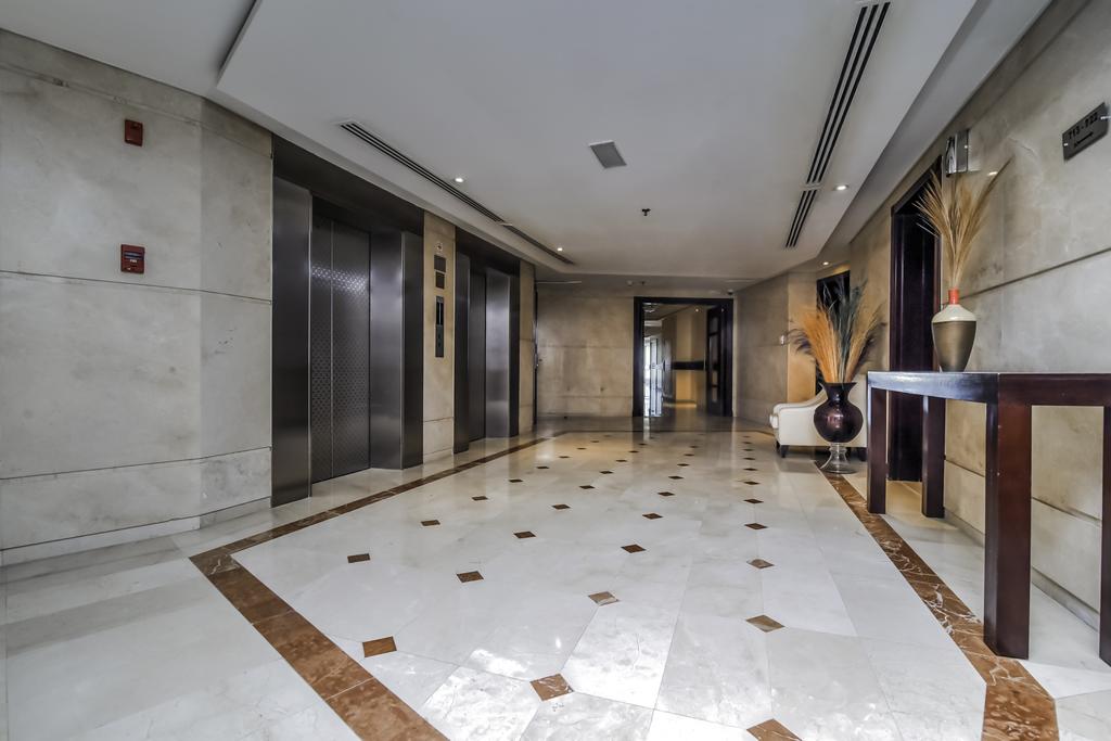 Parkside Hotel Apartment