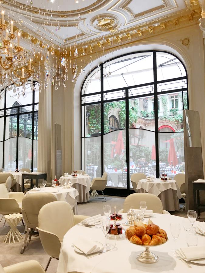 Hotel Plaza Athénée