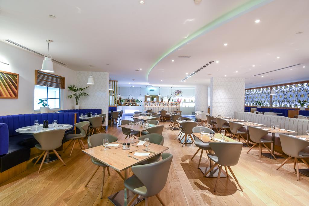Premier Inn Dubai International Airport Hotel