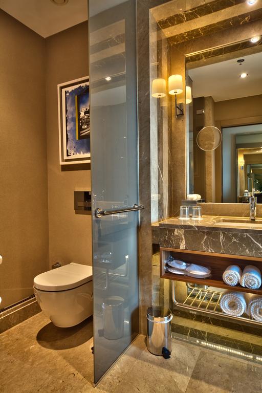 Renaissance Istanbul Polat Bosphorus Hotel