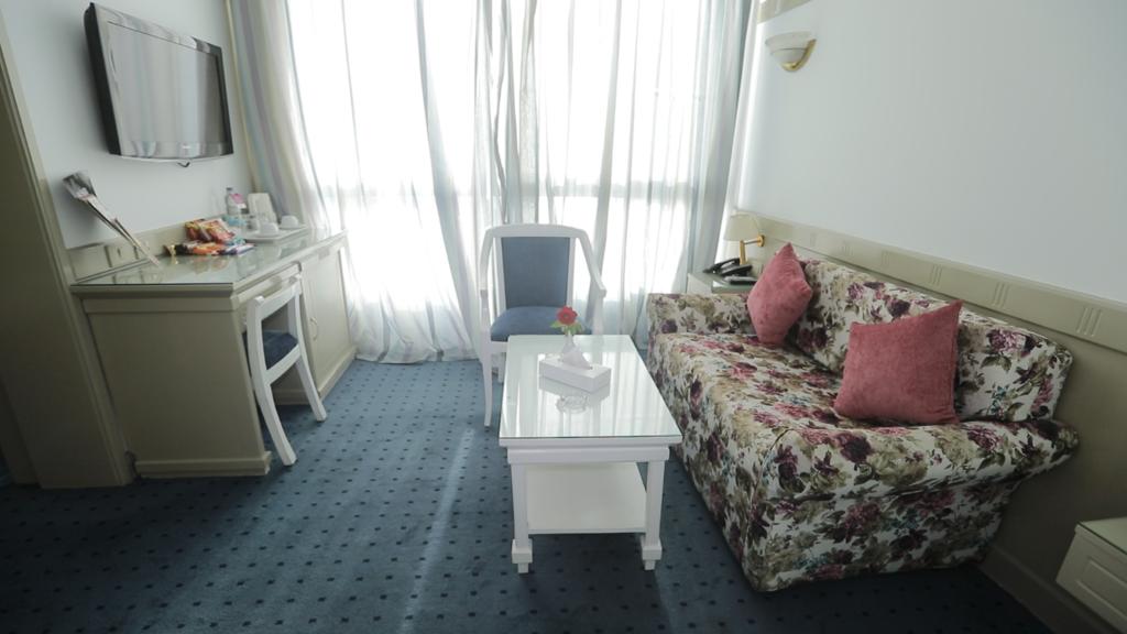 Eatabe Alexandria Hotel