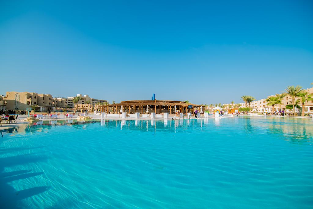 Royal Lagoons Aqua Park Resort - Families and Couples Only