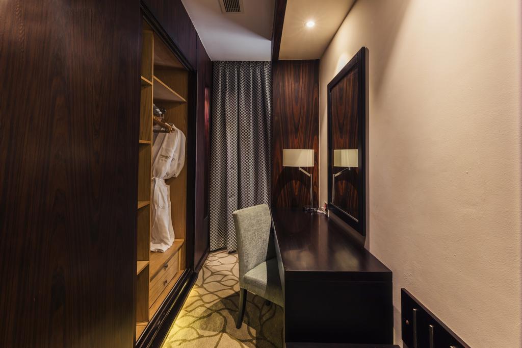 Triumph Luxury Hotel