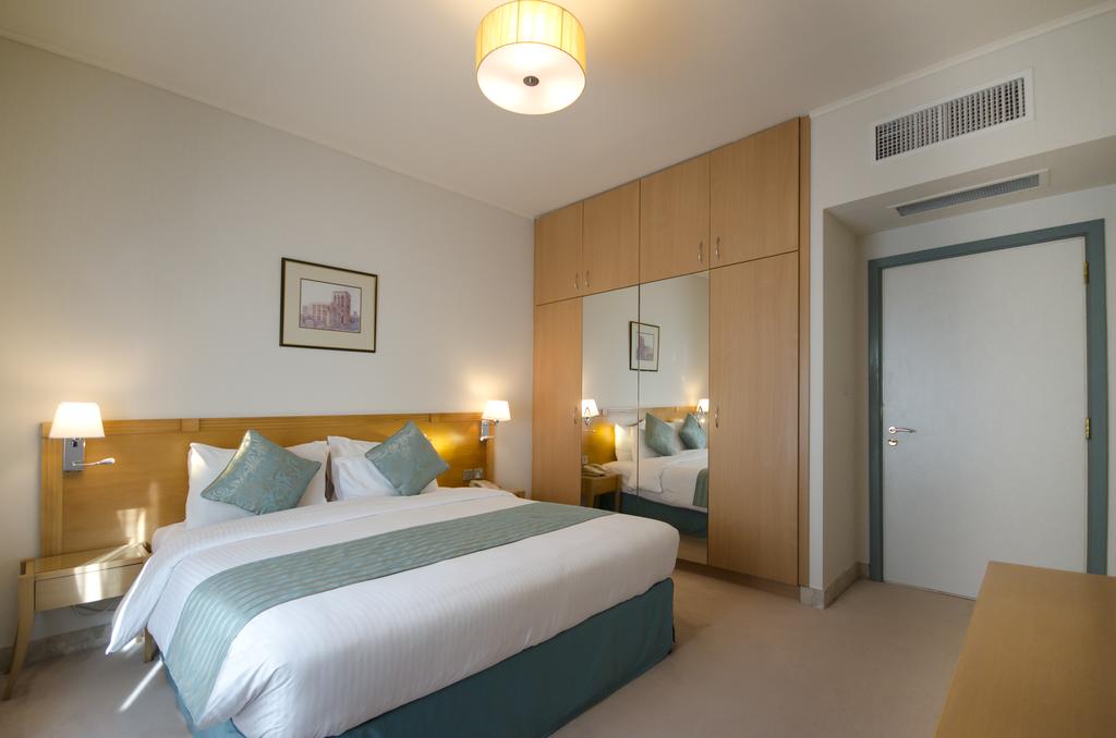 Al Bustan Centre & Residence
